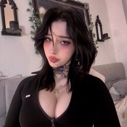 cosplays.cc.cc