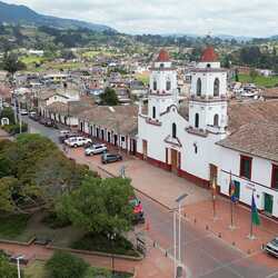 fincaraizcogua.cc.cc